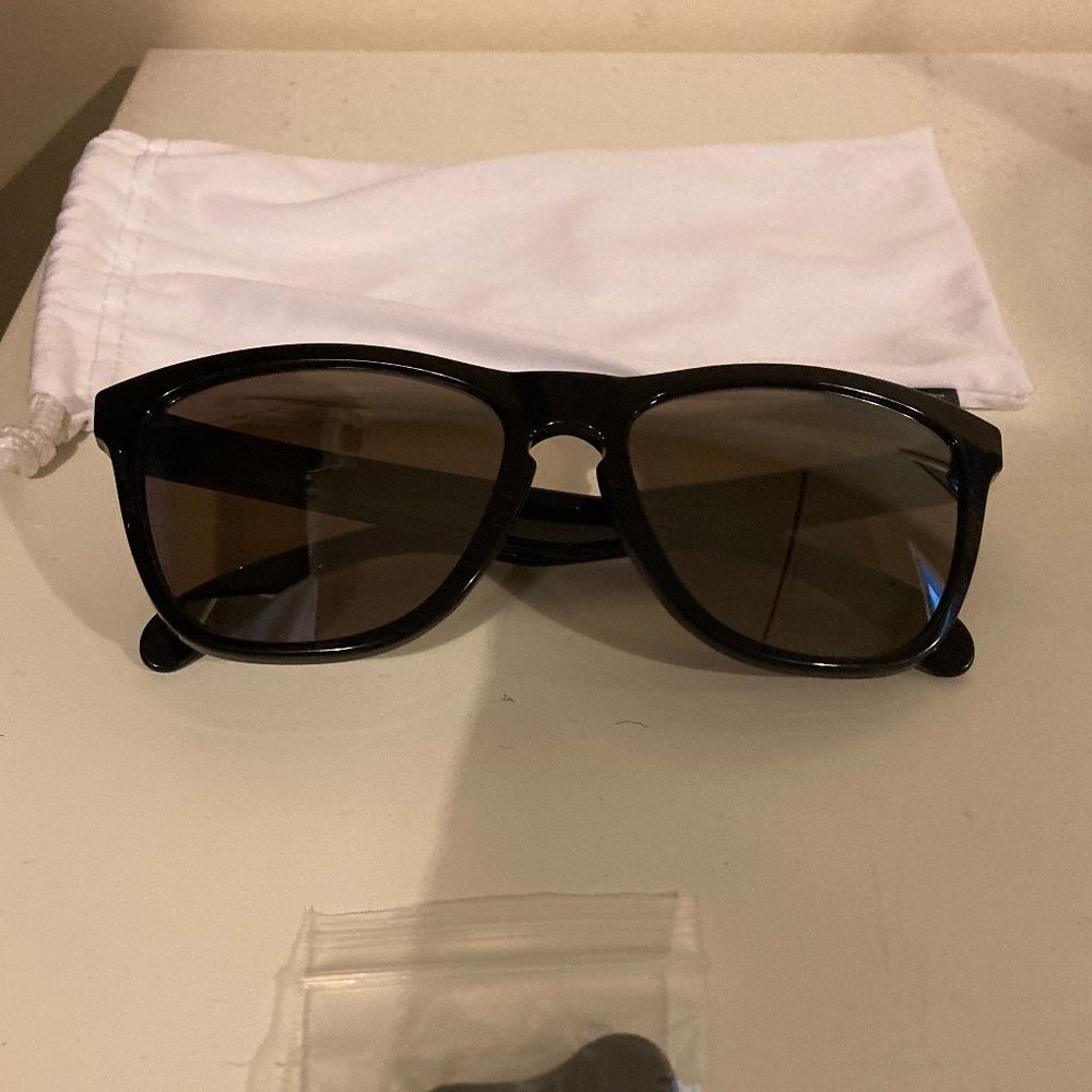 OAKLEY MENS SUNGLASSES